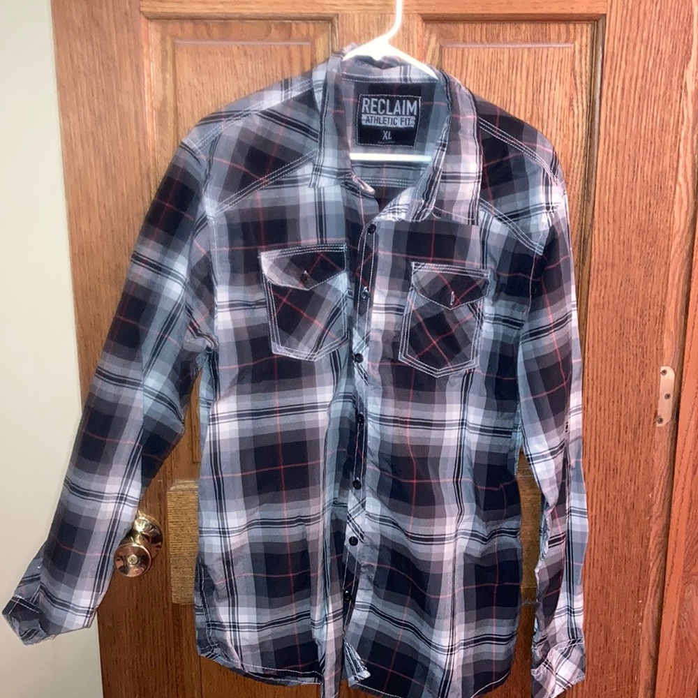 LS Button up
